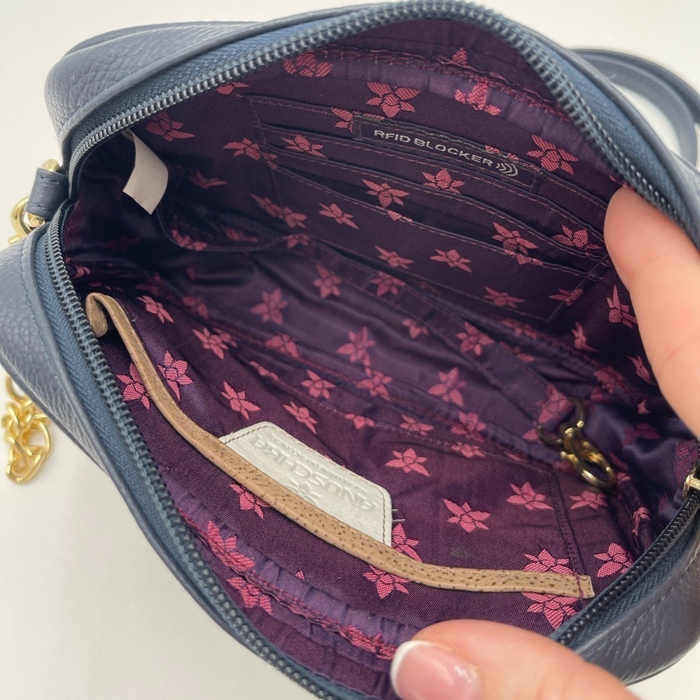 New Anuschka Hand Painted Leather RFID Camera Crossbody Bag Magical Wings - Picture 6 of 13